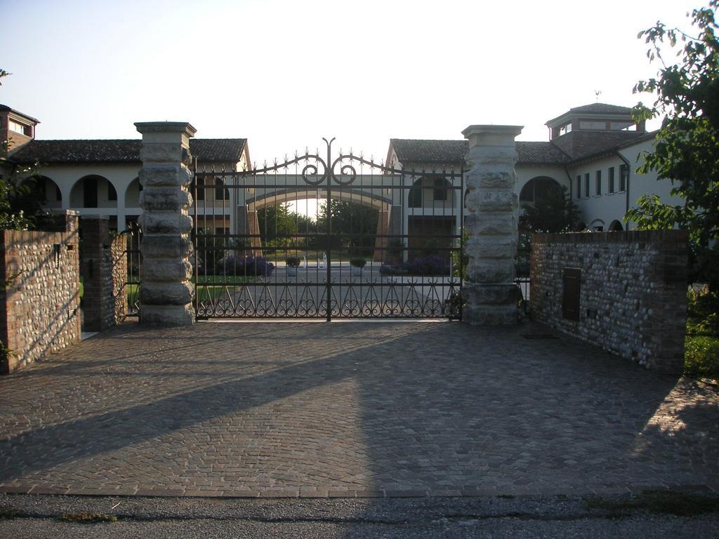 Agriturismo Due Torri Montebelluna Ngoại thất bức ảnh