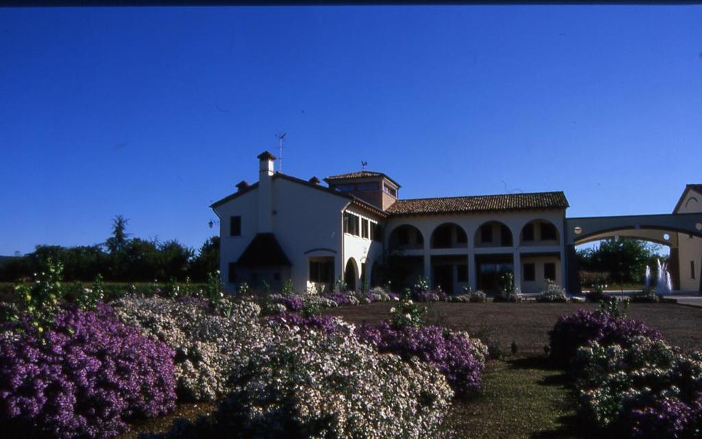 Agriturismo Due Torri Montebelluna Ngoại thất bức ảnh